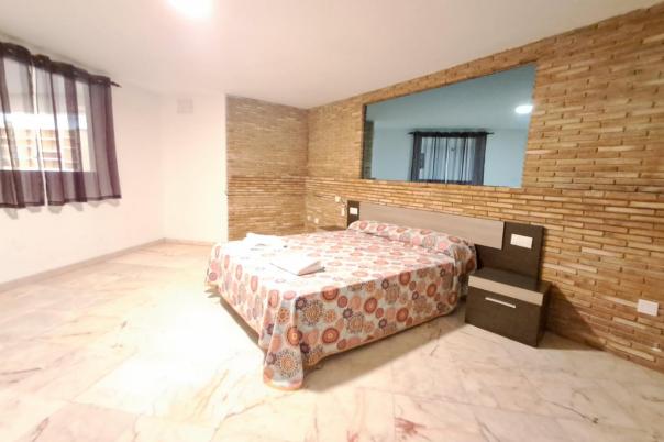 6 bed apartment in Benidorm