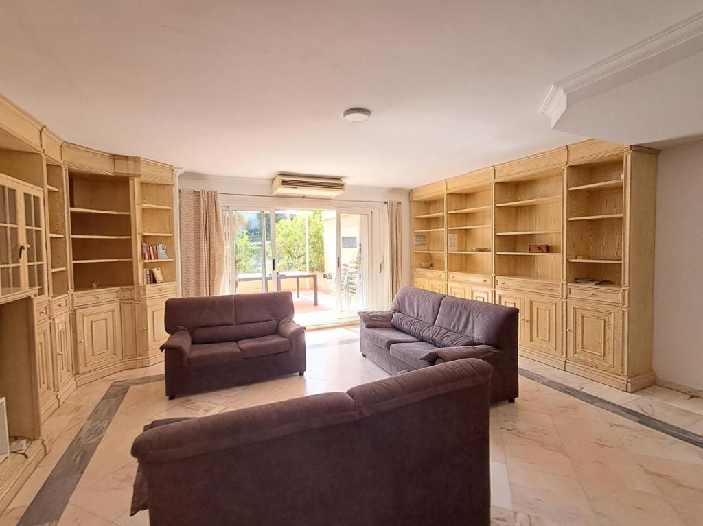 6 bed apartment in Benidorm