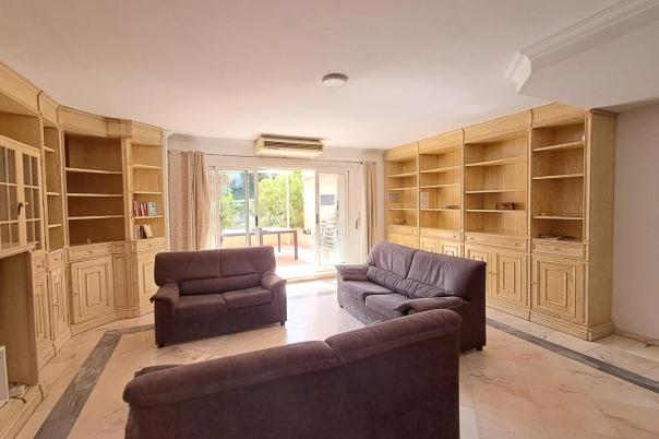 6 bed apartment in Benidorm