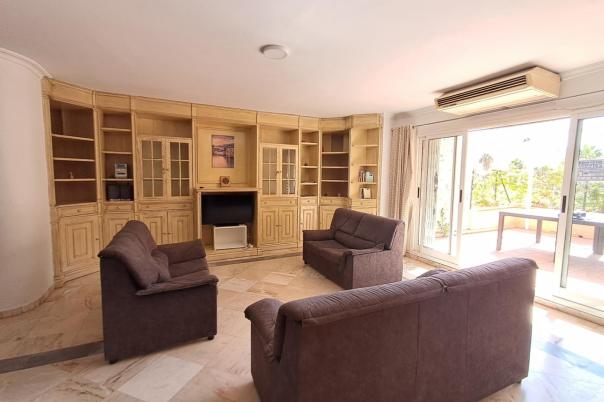 6 bed apartment in Benidorm