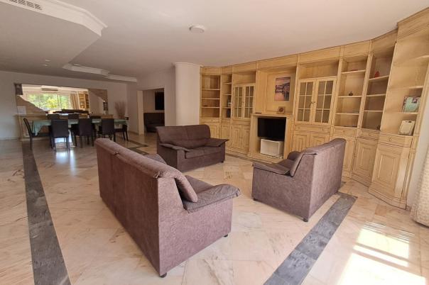 6 bed apartment in Benidorm