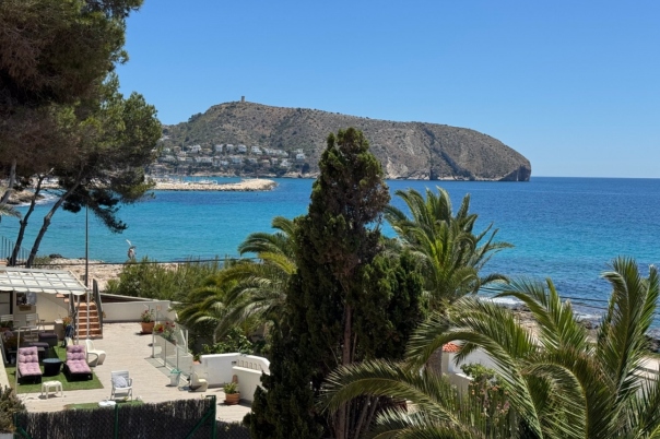 2 bed apartment in Moraira