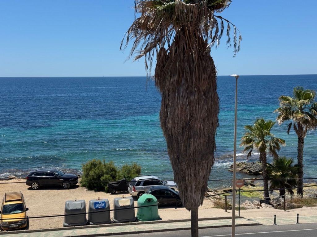 2 bed apartment in Moraira