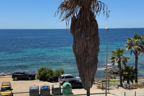 2 bed apartment in Moraira