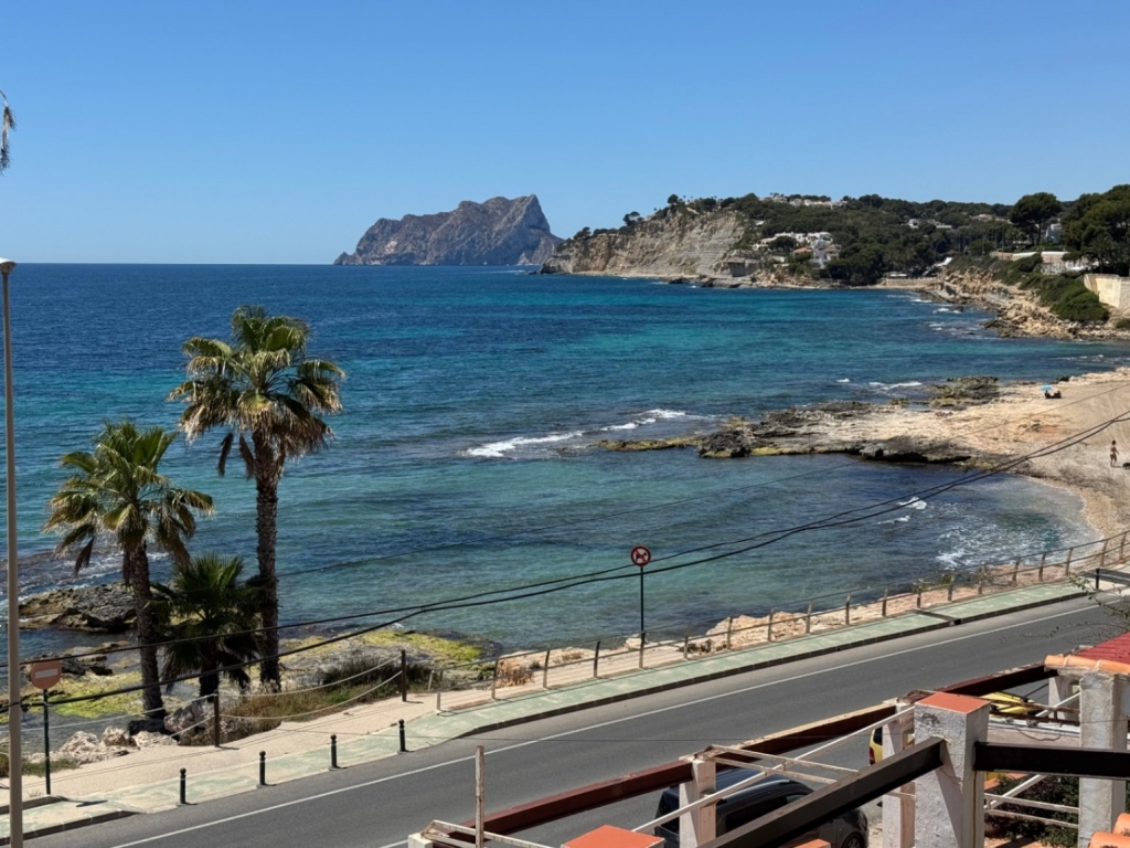 2 bed apartment in Moraira