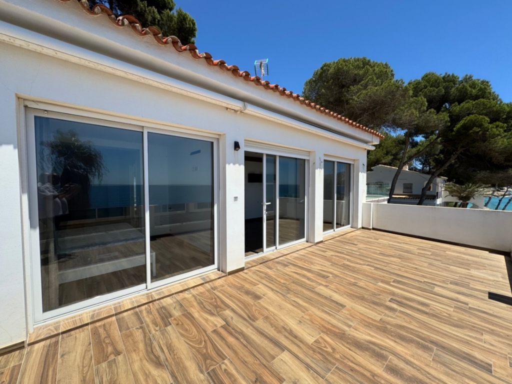 2 bed apartment in Moraira