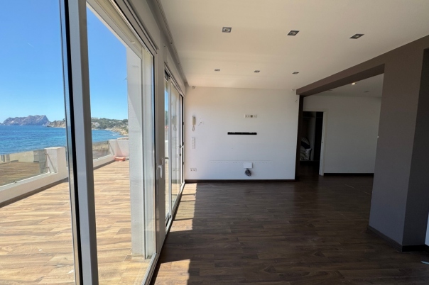 2 bed apartment in Moraira
