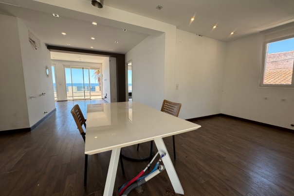 2 bed apartment in Moraira