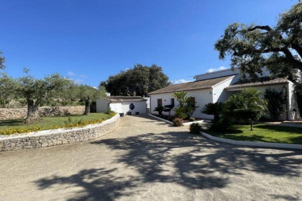 4 bed villas in Benissa