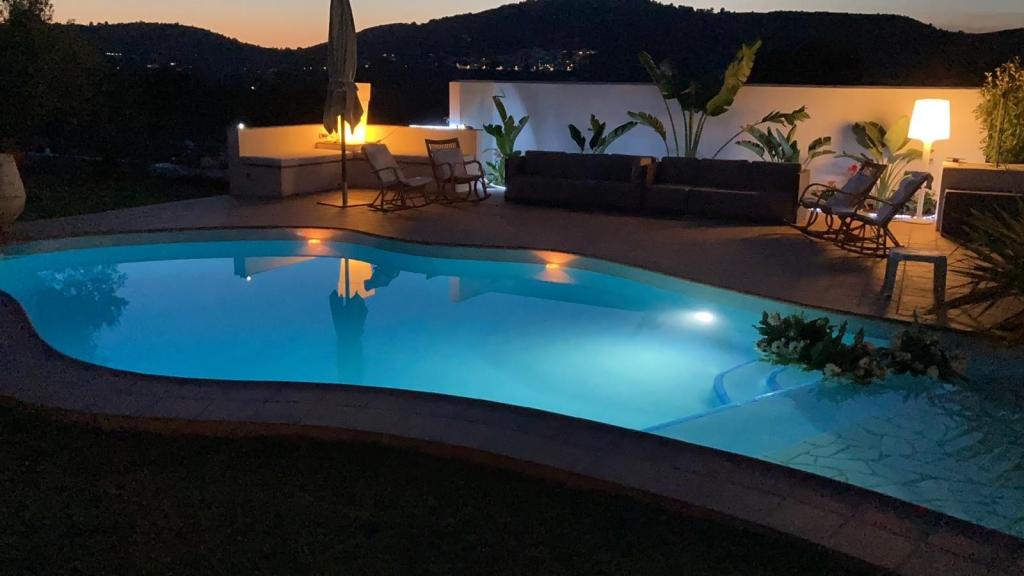 4 bed villas in Benissa