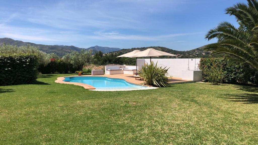 4 bed villas in Benissa