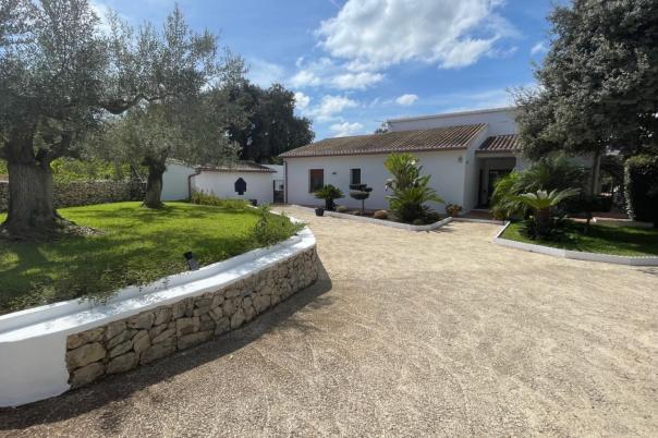 4 bed villas in Benissa