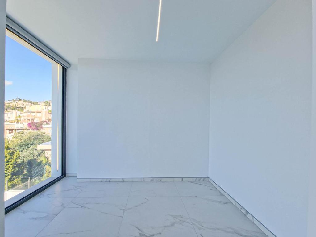 5 bed villas in Altea