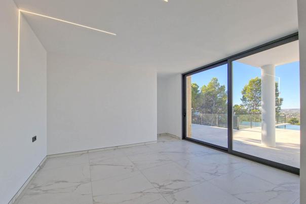 5 bed villas in Altea