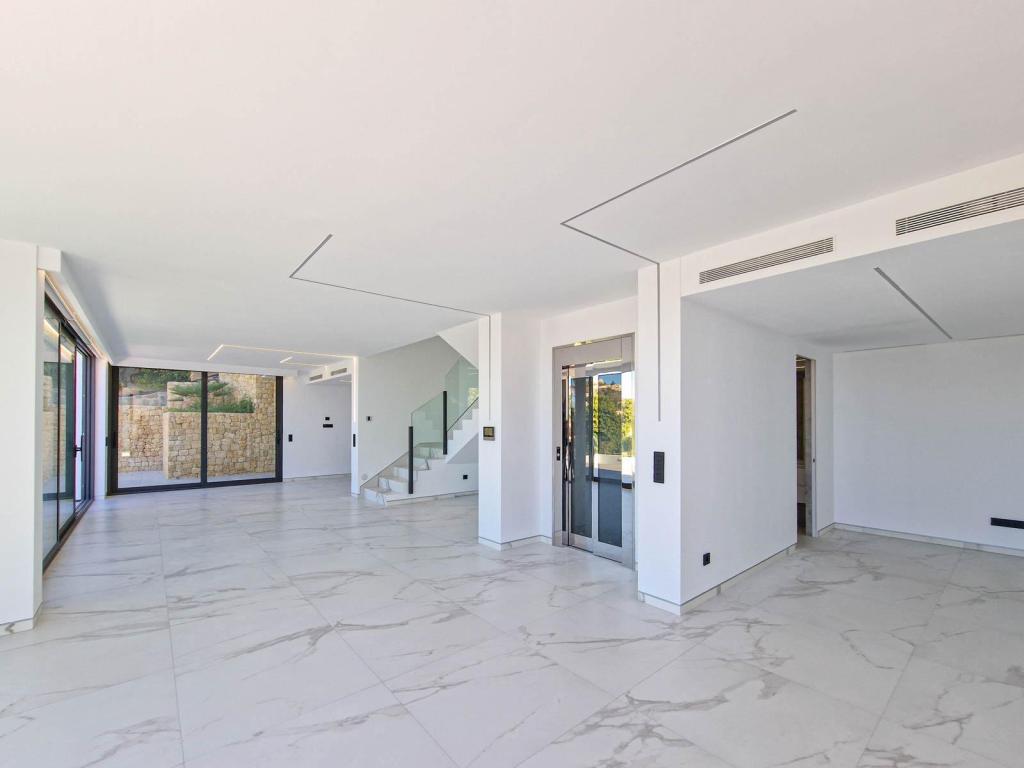 5 bed villas in Altea