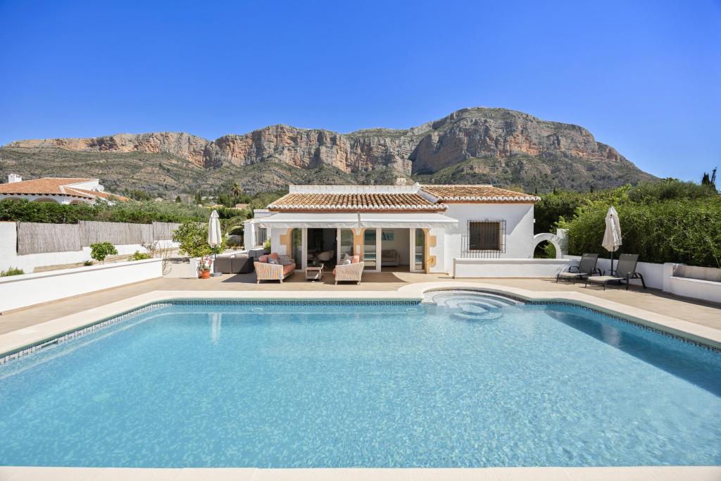 4 bed villas in Javea