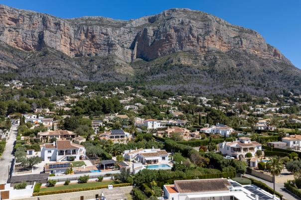 4 bed villas in Javea