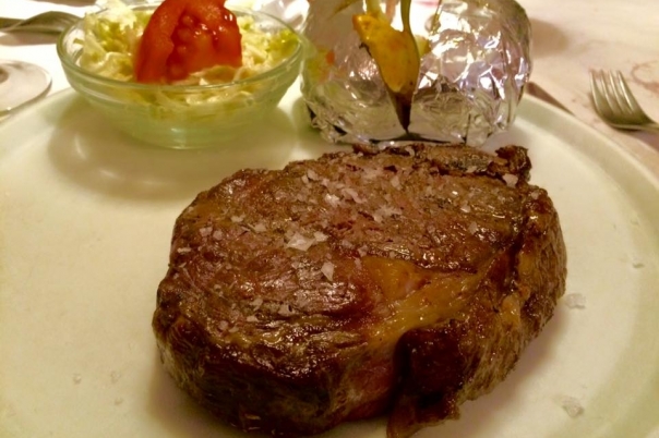 El Santo - Steakhouse & Pizzeria
