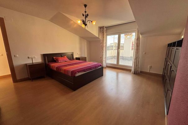 3 bed penthouse in Campello (el)