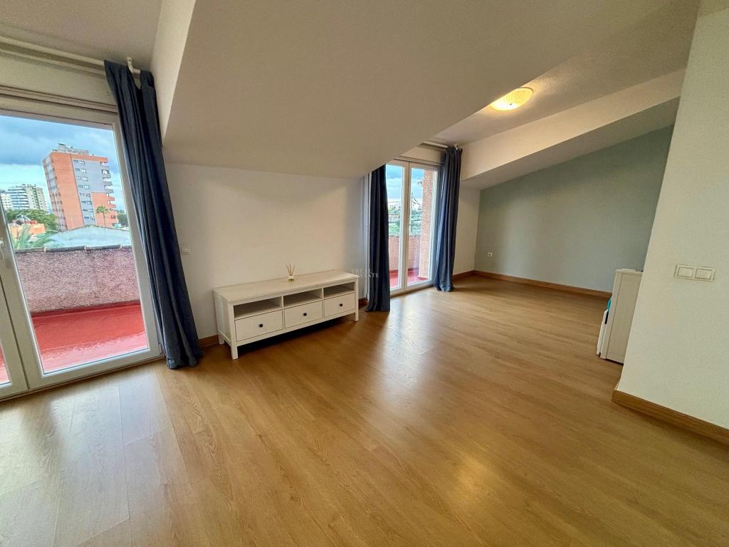 3 bed penthouse in Campello (el)