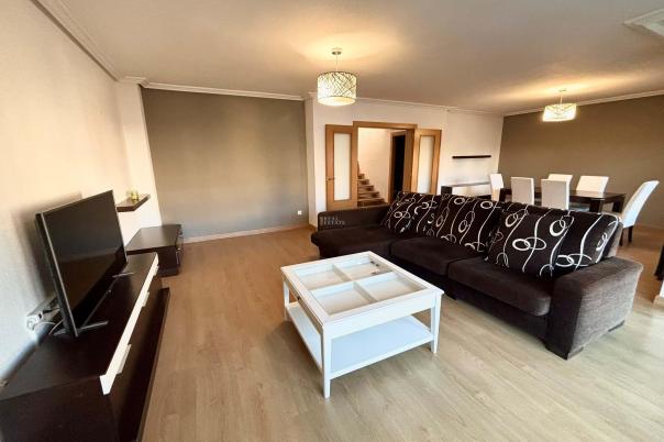 3 bed penthouse in Campello (el)