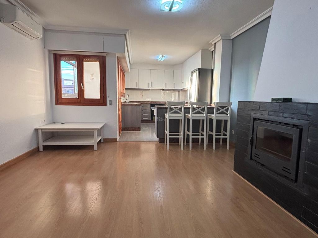 3 bed penthouse in Campello (el)