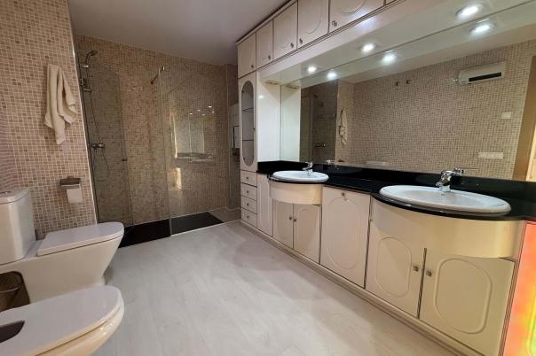 3 bed penthouse in Campello (el)