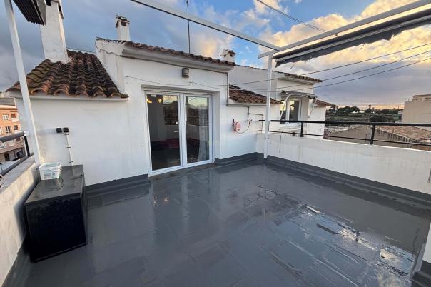 3 bed penthouse in Campello (el)