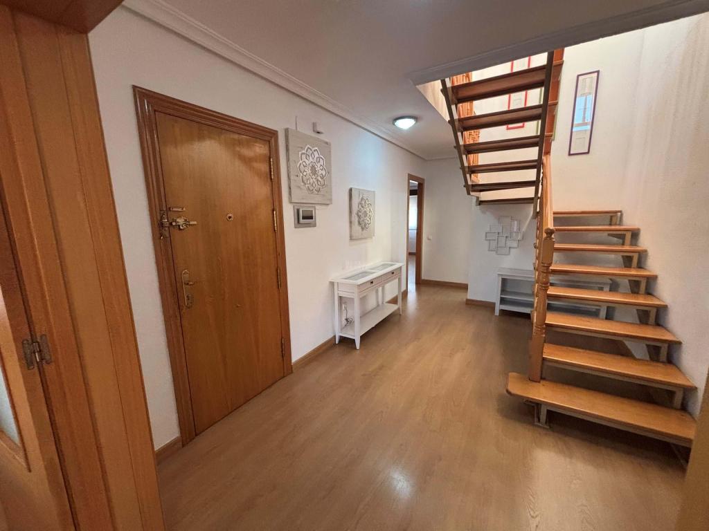 3 bed penthouse in Campello (el)