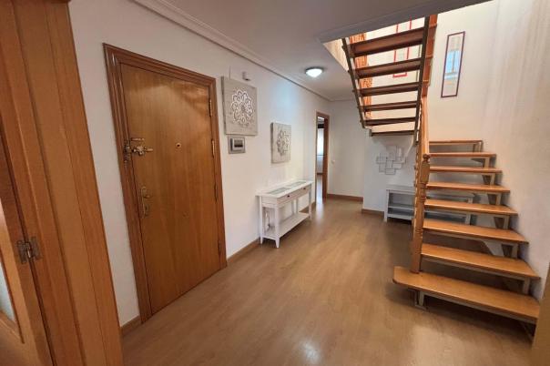 3 bed penthouse in Campello (el)