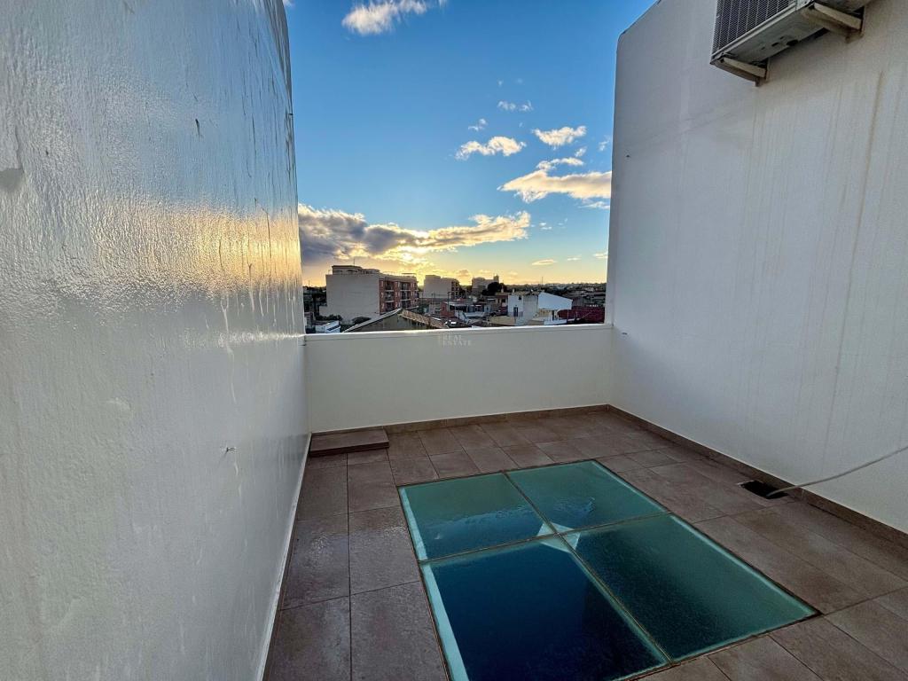 3 bed penthouse in Campello (el)