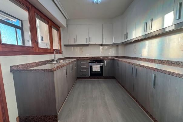 3 bed penthouse in Campello (el)