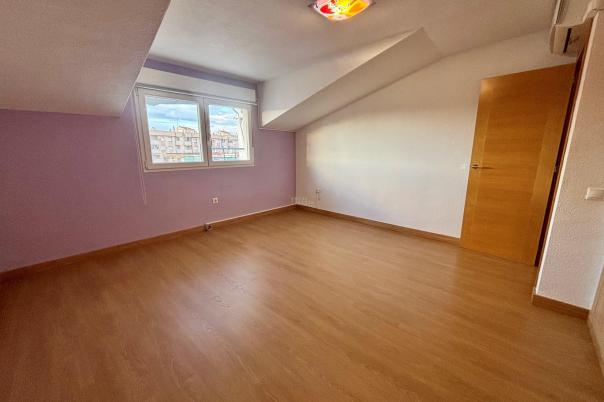 3 bed penthouse in Campello (el)