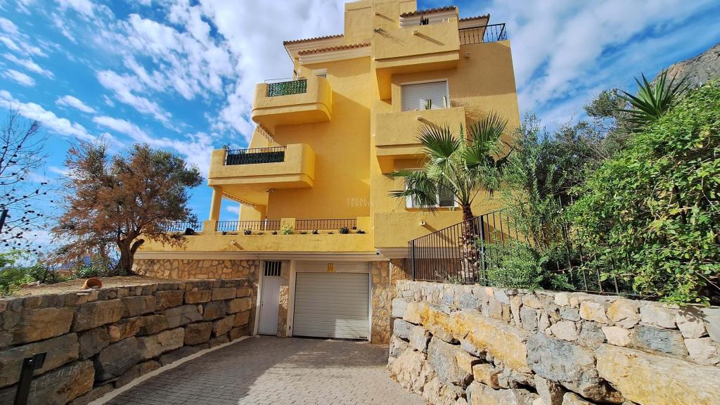 2 bed apartment in Altea