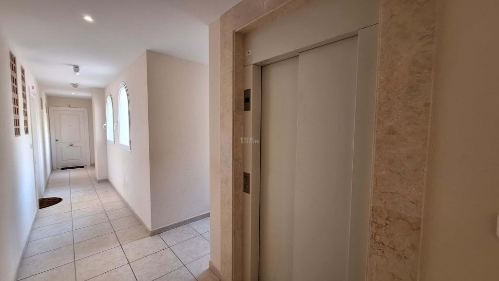 2 bed apartment in Altea