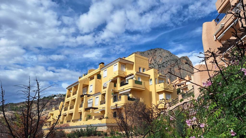 2 bed apartment in Altea