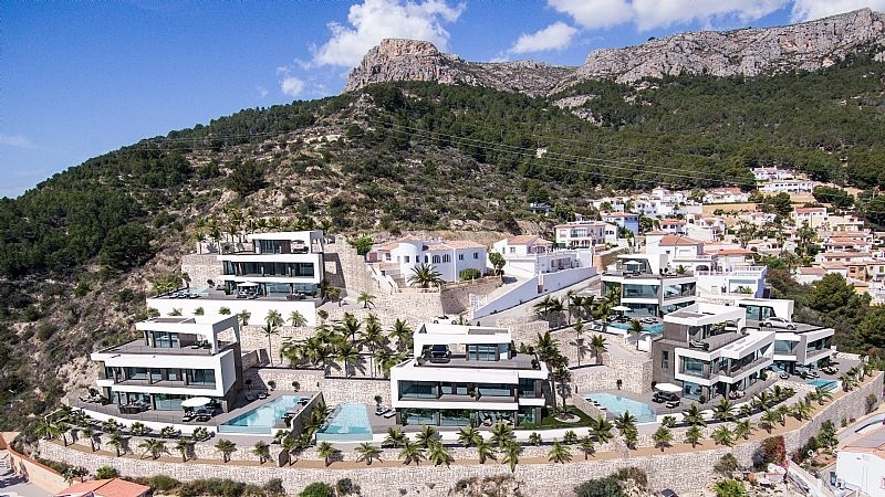 4 bed villas in Calpe