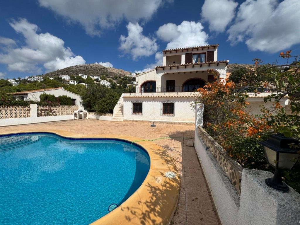 3 bed villa in Moraira