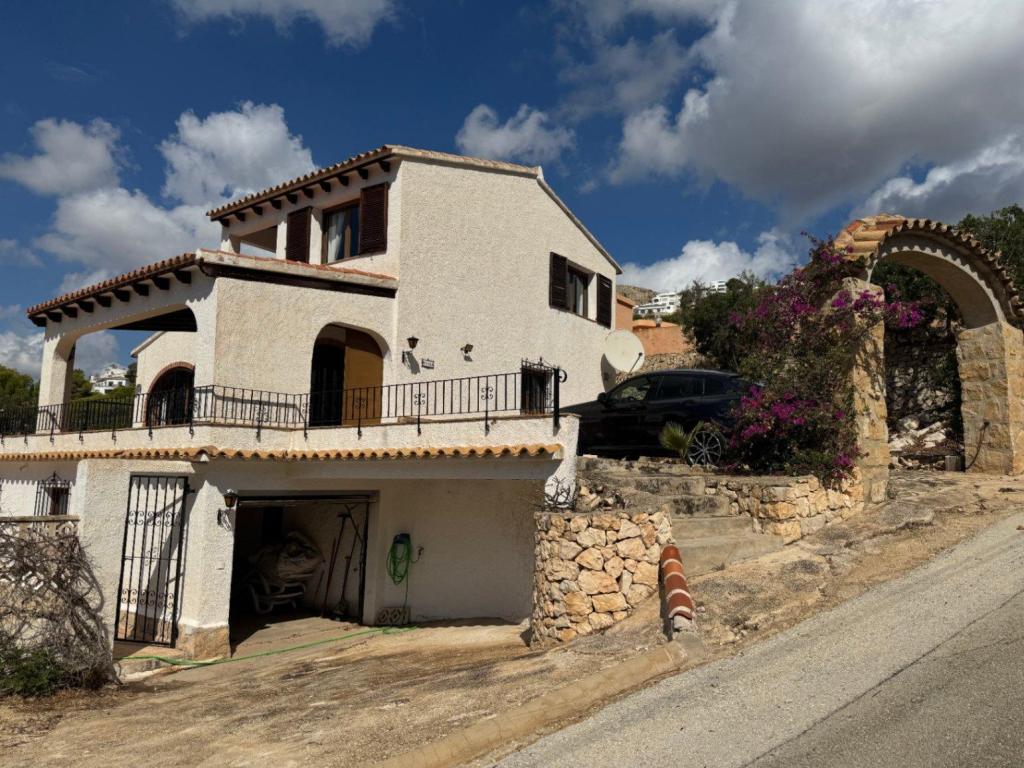 3 bed villa in Moraira
