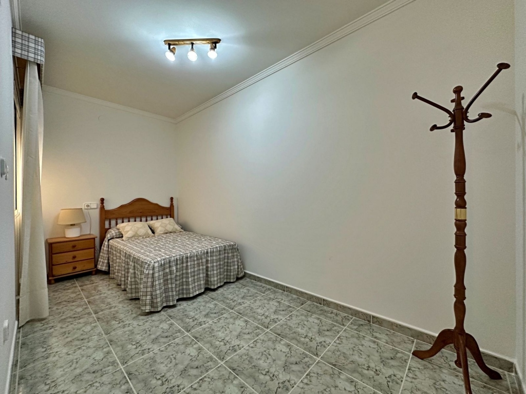 4 bed semi_detached_house in Benitachell