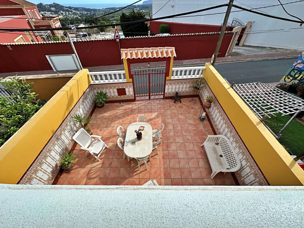 4 bed semi_detached_house in Benitachell