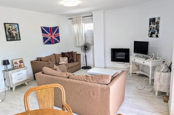 3 bed apartments - flats in Teulada