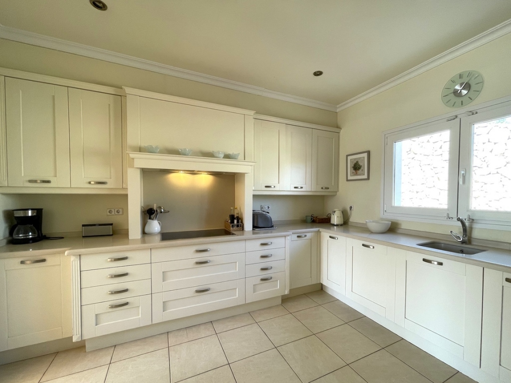 5 bed villa in Moraira