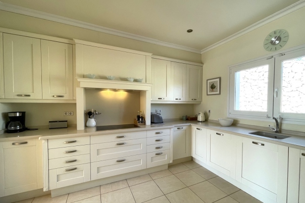 5 bed villa in Moraira