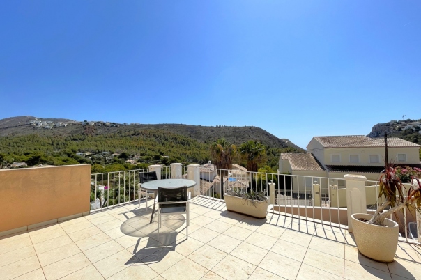 5 bed villa in Moraira
