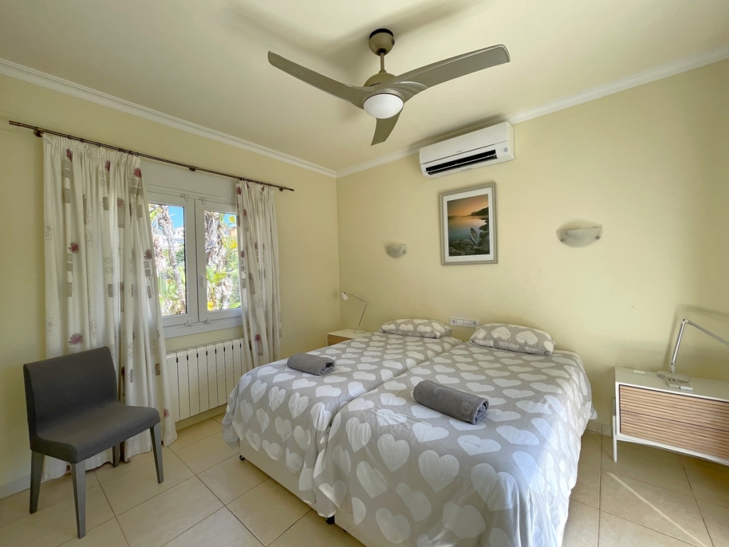 5 bed villa in Moraira