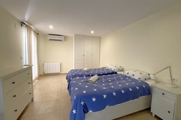 5 bed villa in Moraira
