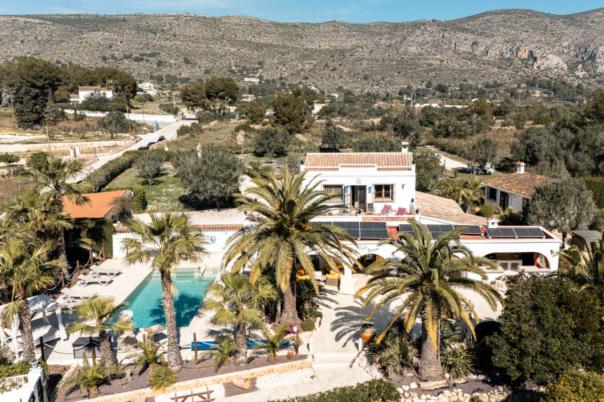 3 bed country houses - fincas in Teulada