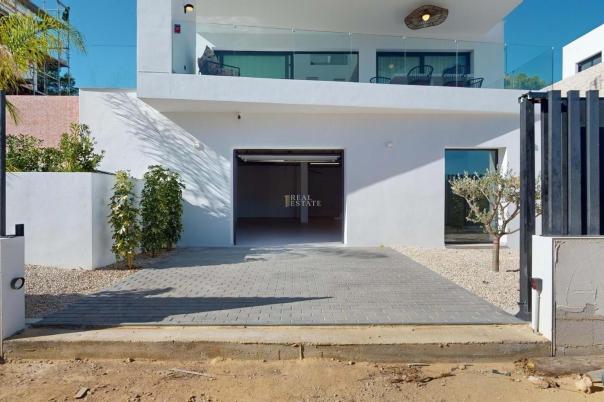 3 bed villa in Polop