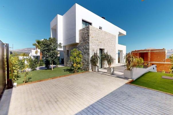 3 bed villa in Polop